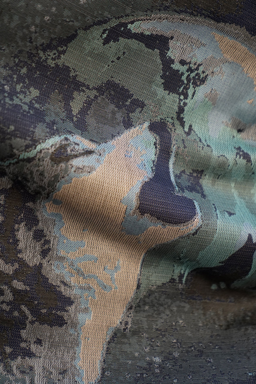 RingSling Wolf moonlight